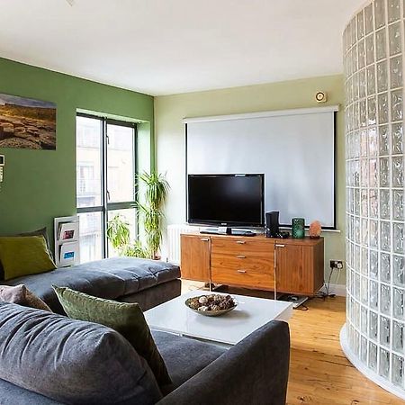 Spacious Belfast City Centre Duplex Apartment Extérieur photo